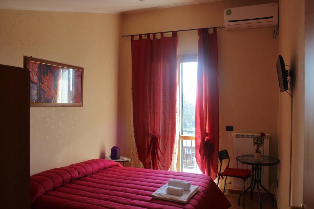 ホテル Colle Sul Mare テルモリ 部屋 写真